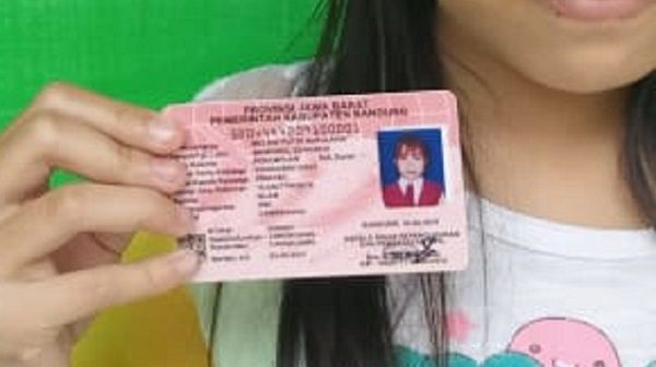 Apa Itu KTP Pink? Simak Fungsi, Perbedaan dengan KTP Biru, dan Cara Membuatnya