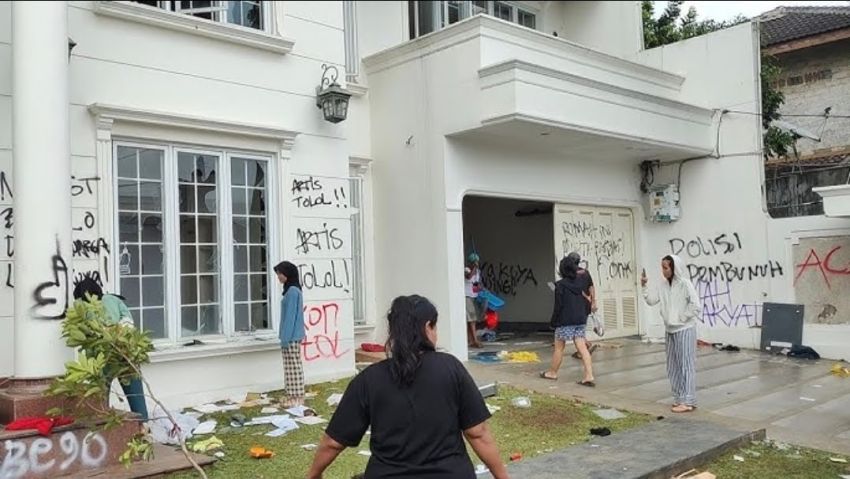 Total Sudah 15 Tersangka Penjarahan Rumah Uya Kuya, 1 Masih di Bawah Umur