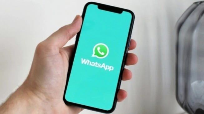 Cara Mudah Menggunakan Meta AI di WhatsApp