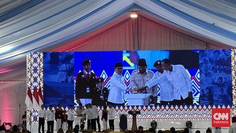 Presiden Prabowo Resmikan 166 Sekolah Rakyat